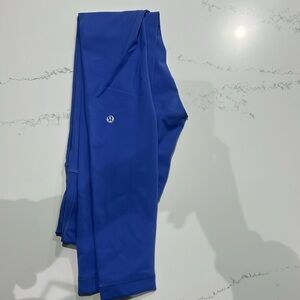 lululemon leggings Sz 2 Cornflower blue no tags never worn!